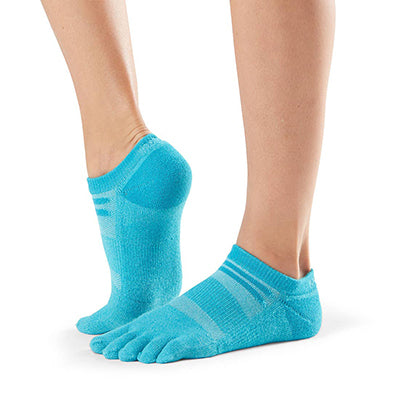 Medium Weight No Show Toe Socks - Wave