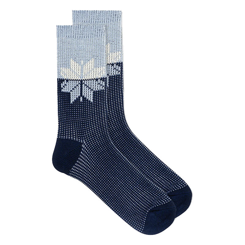 Women's Soft and Dreamy Snowflake Pattern Boot Crew Socks